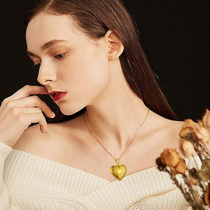 Stainless Steel Gold Plated Custom Heart Locket To Mother’s Day gift