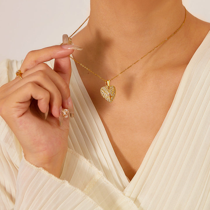 [Eternal Guardian] Angel Wings Memorial Necklace with Hidden Name