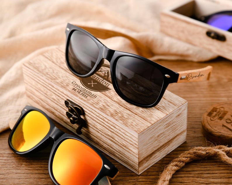 Custom Engraved Wooden Sunglasses - Canvasgiftco