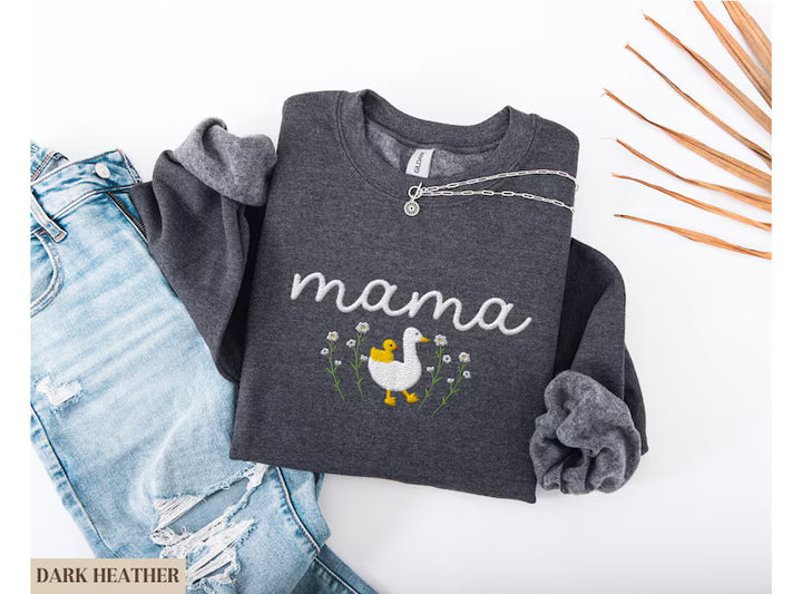 Embroidered Mama Duck Sweatshirt – Cute Floral Duck Mama Crewneck, Cozy Mother’s Day Gift for Mom, New Mom Gift Sweatshirt