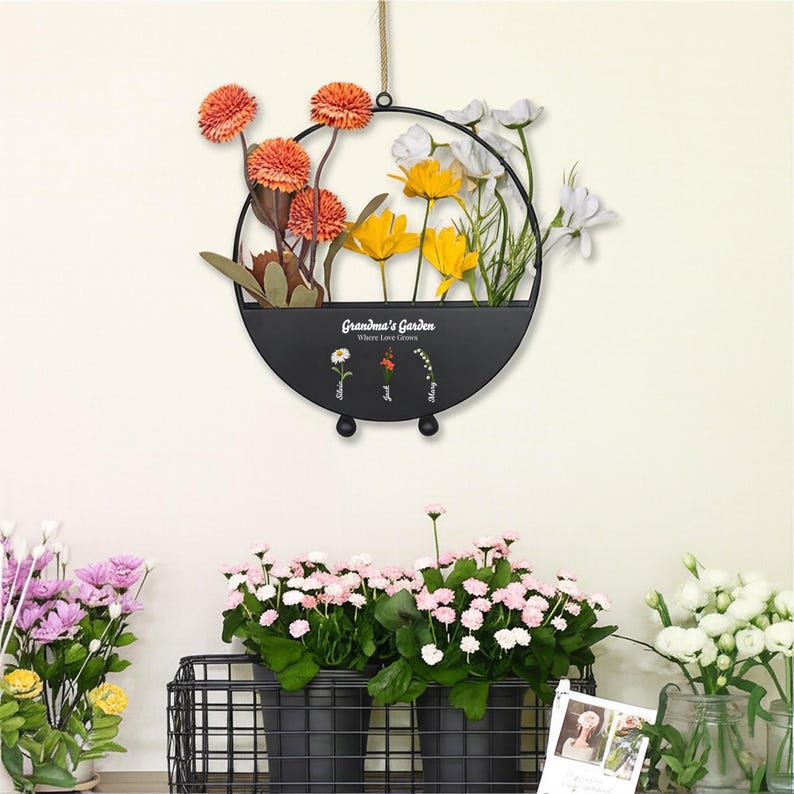 Personalized Flower Basket, Grandma's Garden Hanging Metal Flower Basket, Mother's Day Gifts, Birthday Gifts from Grandkid, Gift for Grandma - Canvasgiftco