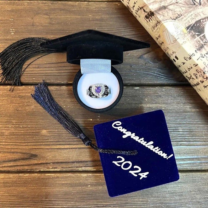 Personalized Graduation Cap Ring Box - Canvasgiftco