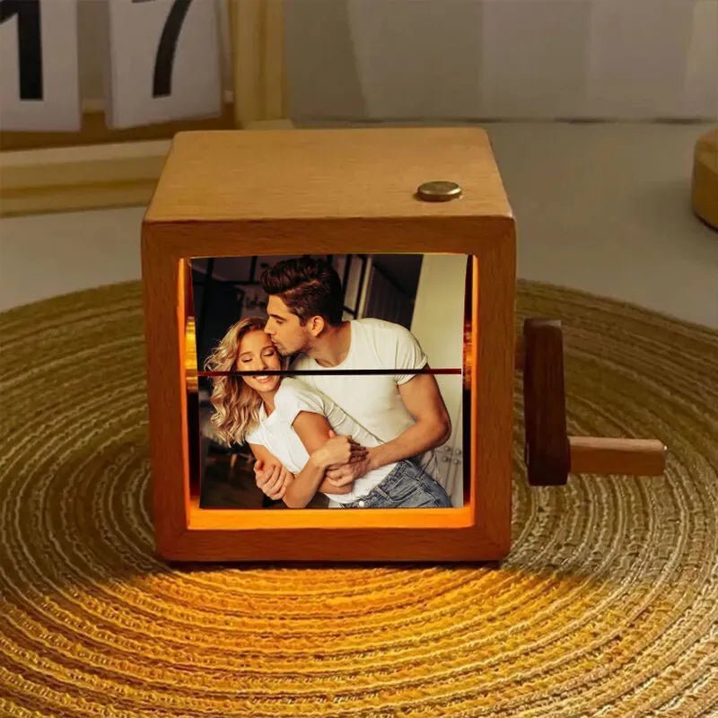 Personalized Hand-cranked Photo Album - As A Gift To Commemorate Every Interesting Picture - Canvasgiftco