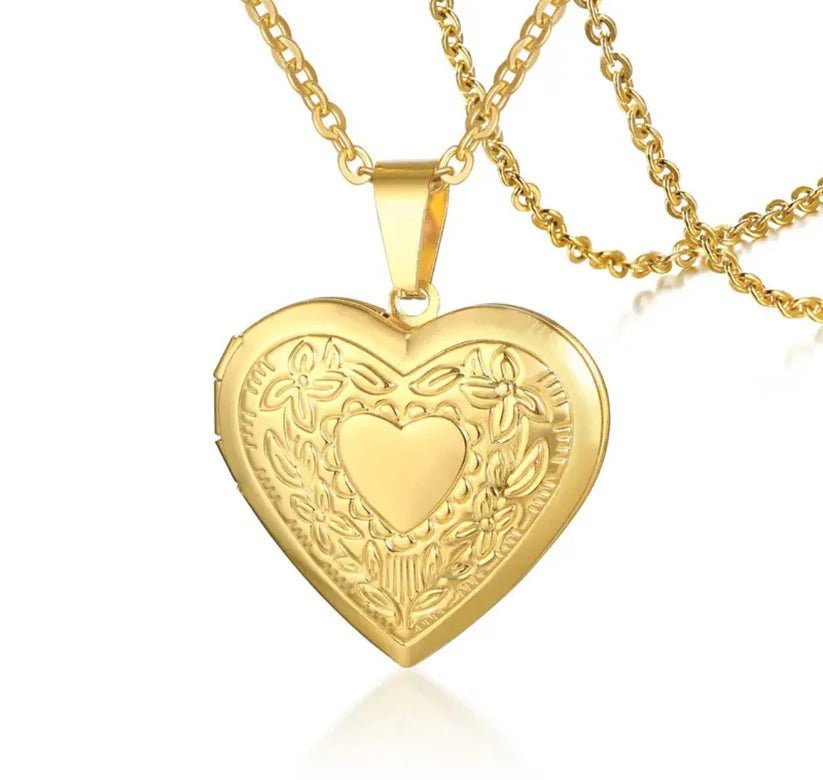 Personalized Heart Pattern Pendant Necklace - Canvasgiftco