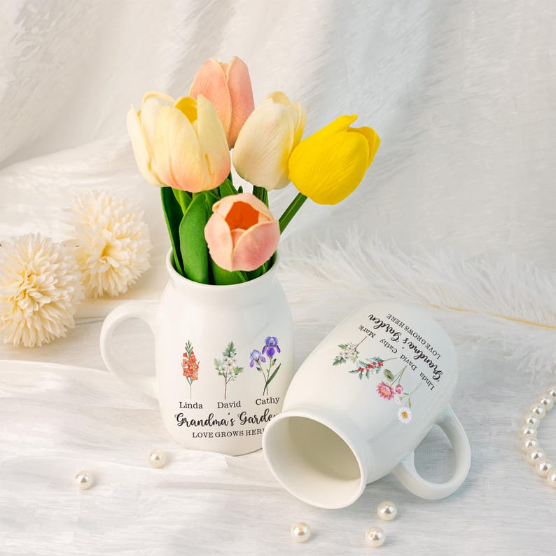 Personalized Mini Vase for Home - Mother's Day Gift for Mom, Grandma - Canvasgiftco