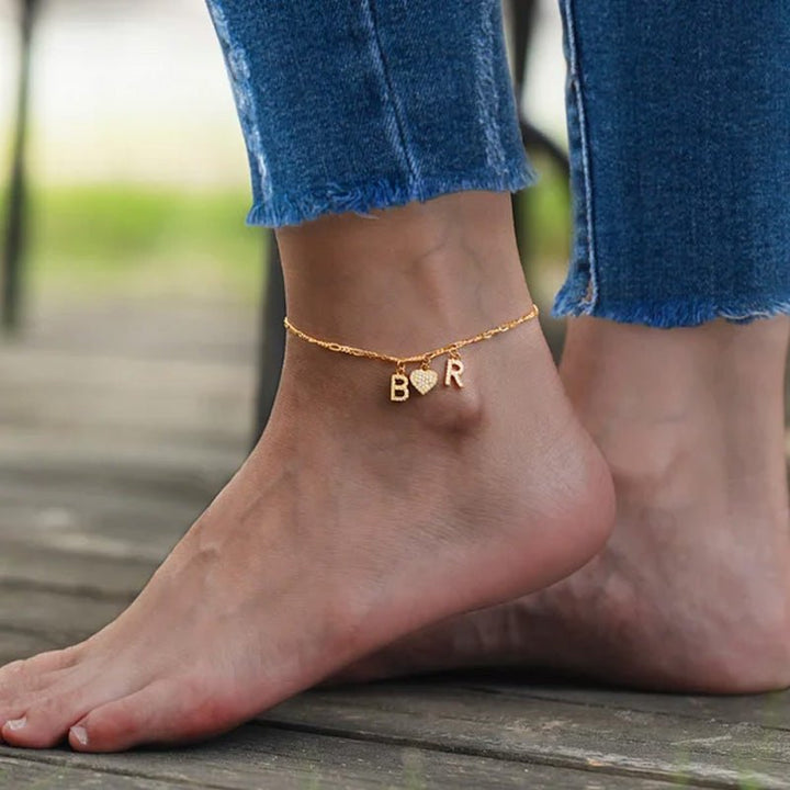 Personalized Sparkle Initial Anklet with Adjustable Figaro Chain & Crystal Initials - Canvasgiftco